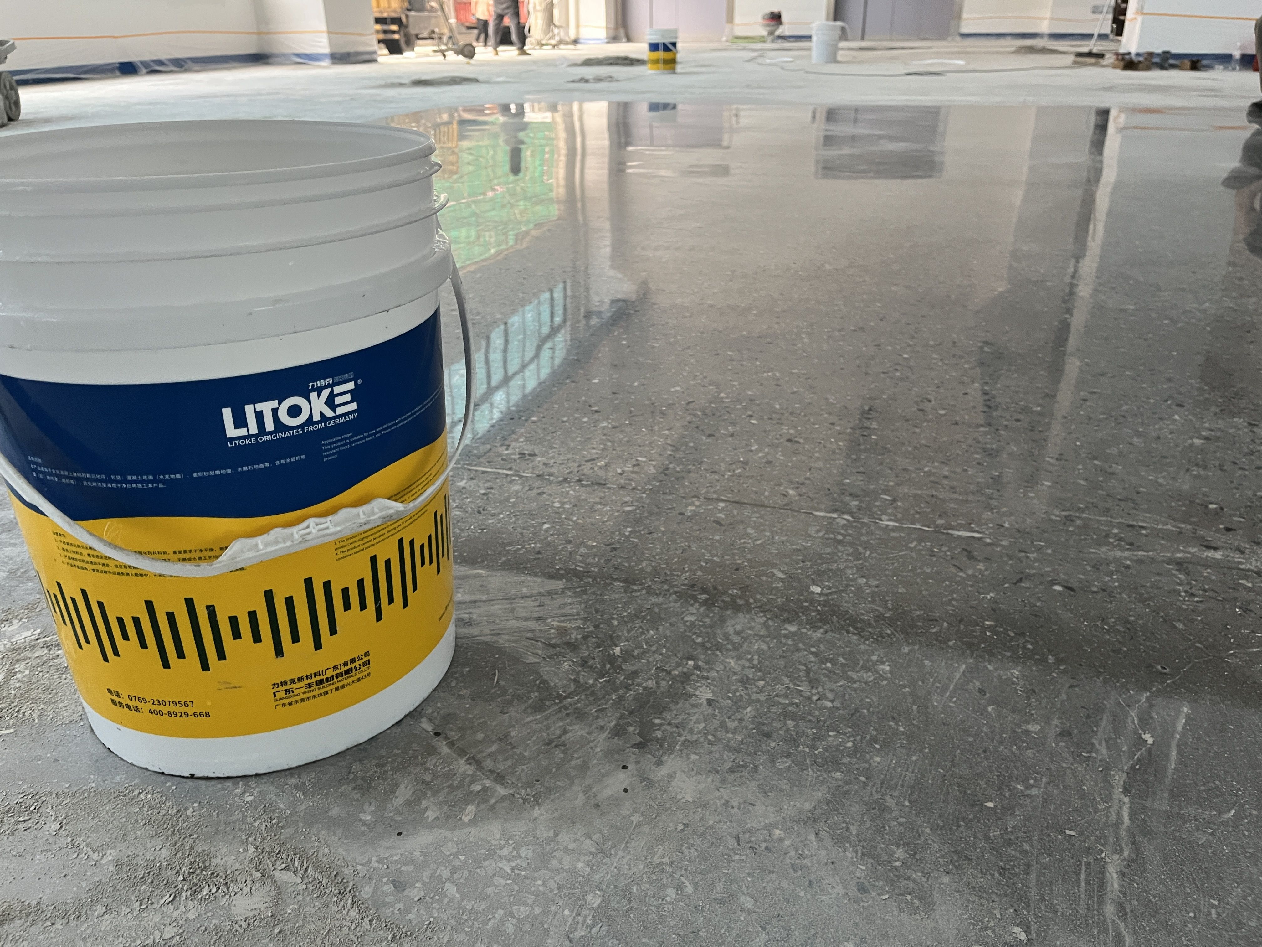 工業廠房地面起灰起砂，會帶來哪些麻煩？